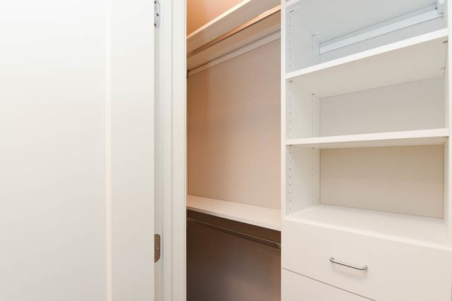 640 W WRIGHTWOOD Avenue 108, Chicago, IL 60614