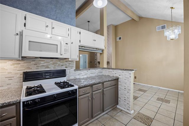 10507 Windmark Lane, Houston, TX 77099