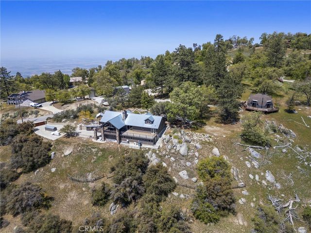 27241 Deertrail Drive, Tehachapi, CA 93561