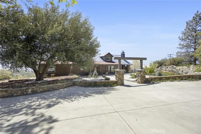 27241 Deertrail Drive, Tehachapi, CA 93561