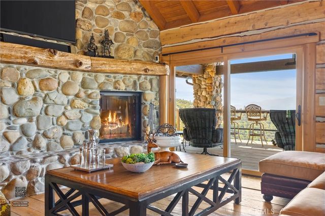 27241 Deertrail Drive, Tehachapi, CA 93561