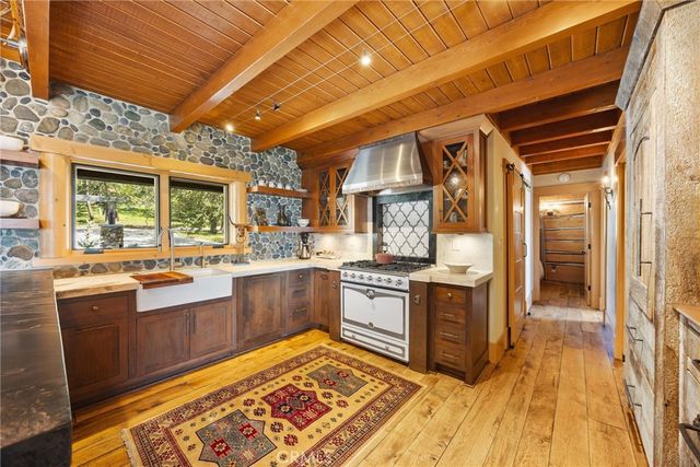 27241 Deertrail Drive, Tehachapi, CA 93561