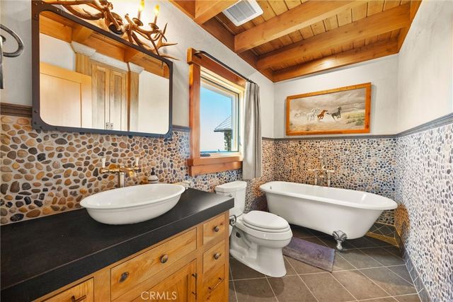 27241 Deertrail Drive, Tehachapi, CA 93561