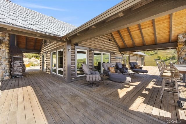 27241 Deertrail Drive, Tehachapi, CA 93561