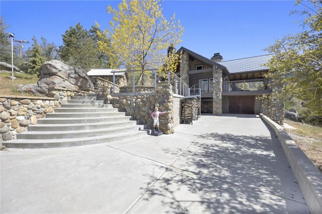 27241 Deertrail Drive, Tehachapi, CA 93561