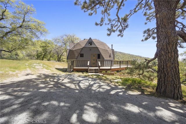 27241 Deertrail Drive, Tehachapi, CA 93561
