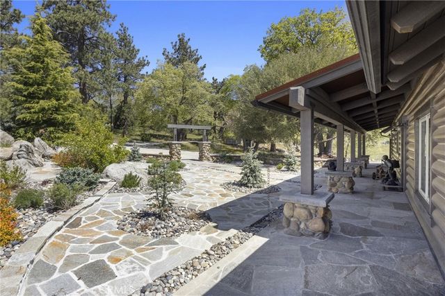 27241 Deertrail Drive, Tehachapi, CA 93561