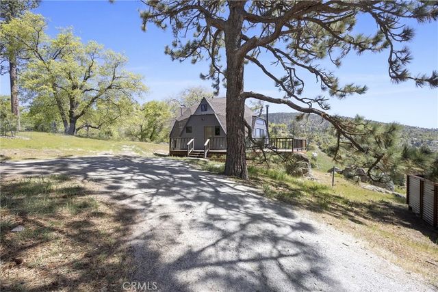 27241 Deertrail Drive, Tehachapi, CA 93561