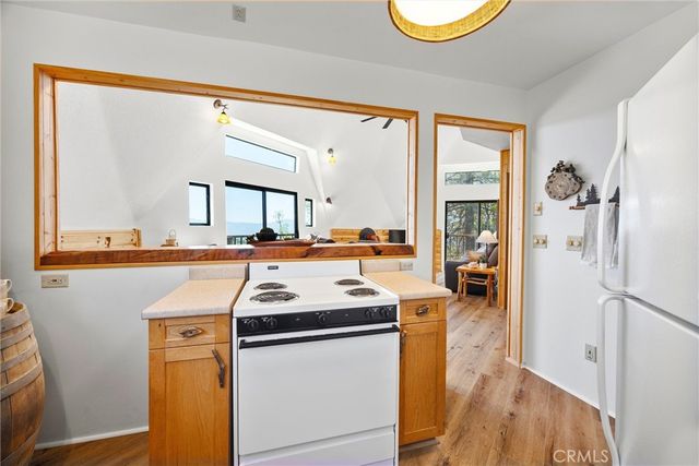 27241 Deertrail Drive, Tehachapi, CA 93561
