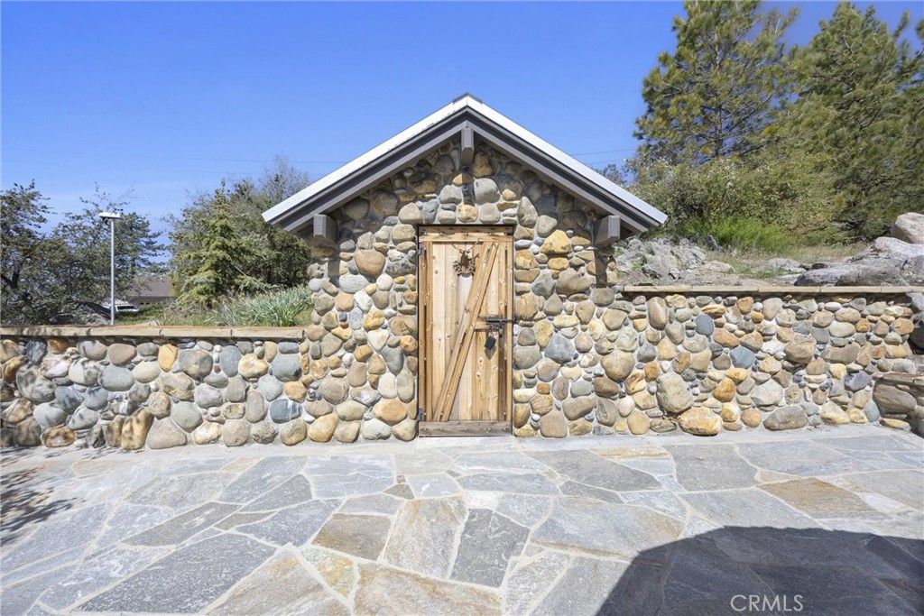 Image 53 of property listing at 27241 Deertrail Drive, Tehachapi, CA 93561