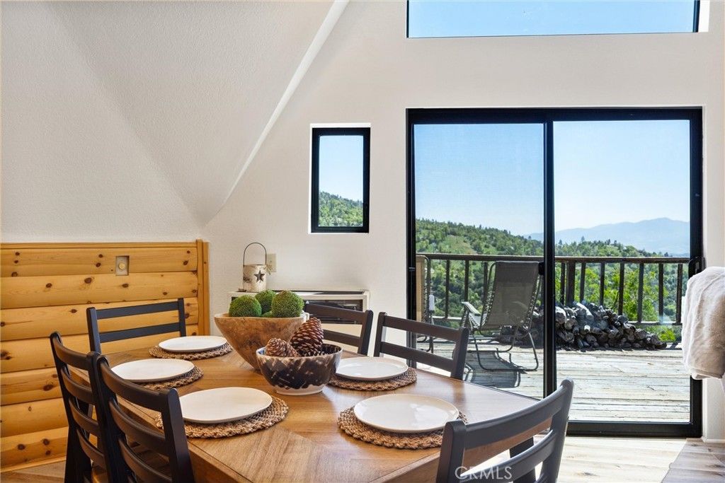 Image 70 of property listing at 27241 Deertrail Drive, Tehachapi, CA 93561