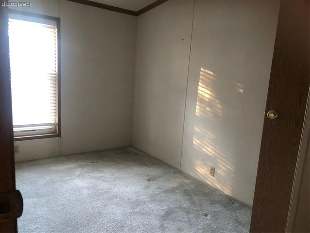 7336 Scotland Circle, Alma, MI 48801