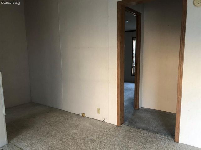 7336 Scotland Circle, Alma, MI 48801