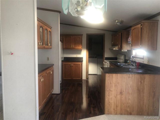 7336 Scotland Circle, Alma, MI 48801