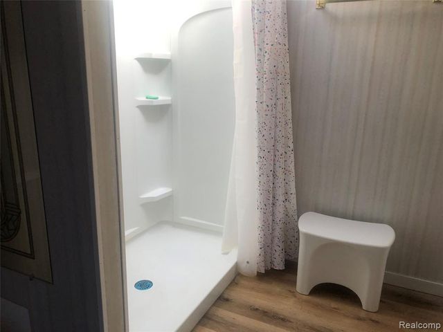 7336 Scotland Circle, Alma, MI 48801