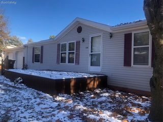 7336 Scotland Circle, Alma, MI 48801