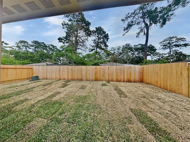 1907 Evening Breeze Lane, Houston, TX 77073