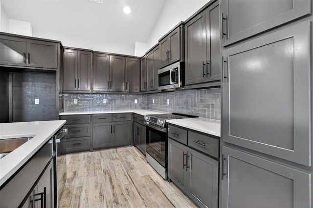 334 Weaver Way, Fletcher, OK 73541