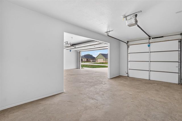 334 Weaver Way, Fletcher, OK 73541