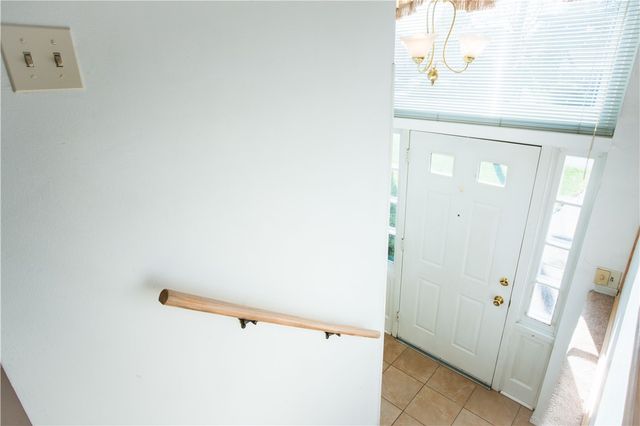 1079 Catherine Dr, Conway, PA 15027