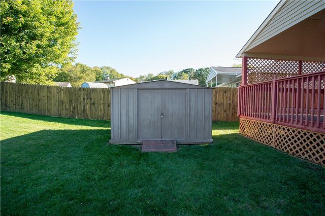 1079 Catherine Dr, Conway, PA 15027