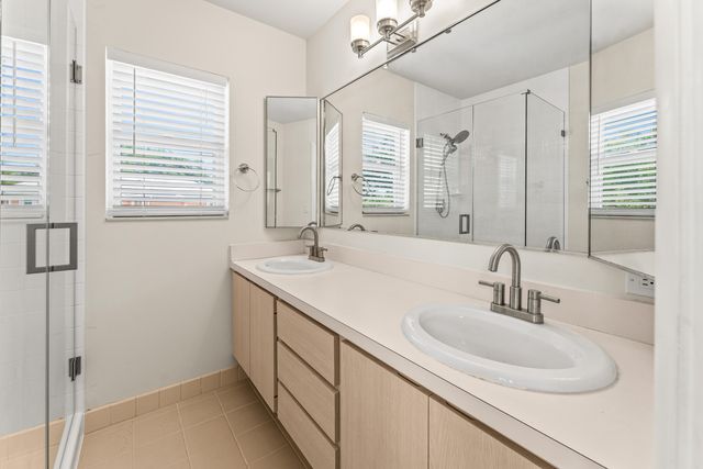 3136 Kingston Court, West Palm Beach, FL 33409