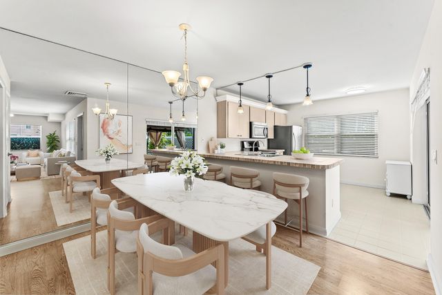 3136 Kingston Court, West Palm Beach, FL 33409