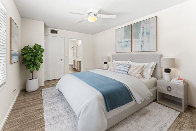 3136 Kingston Court, West Palm Beach, FL 33409