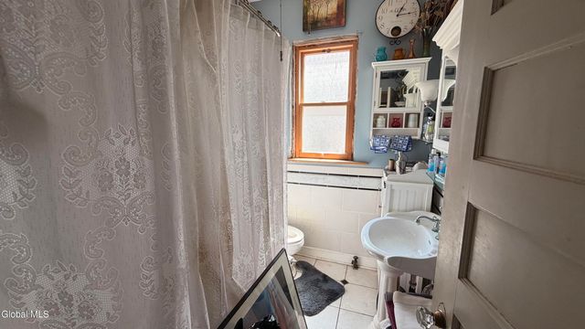 1362 Parkwood Boulevard, Schenectady, NY 12308