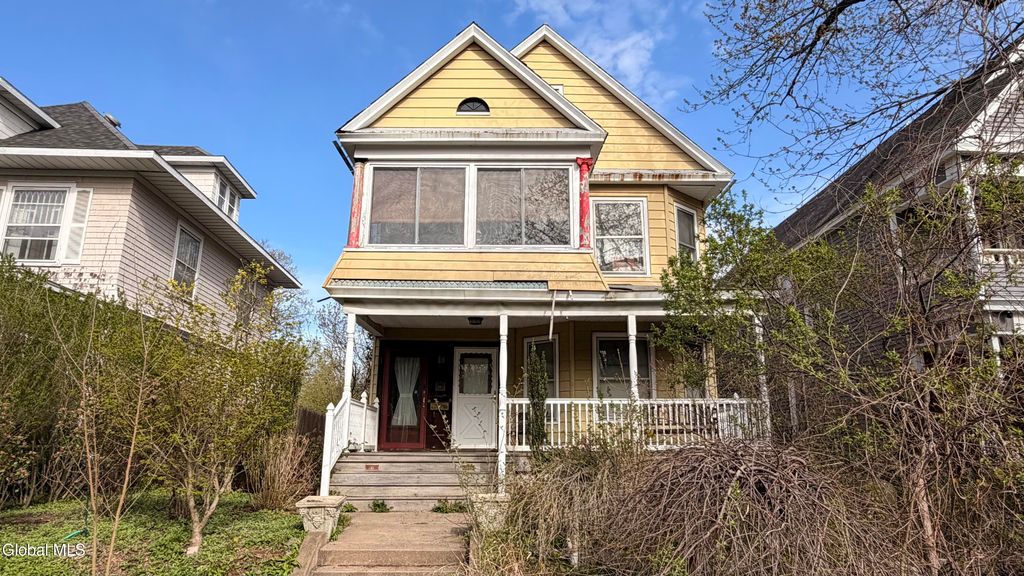 1362 Parkwood Boulevard, Schenectady, NY 12308