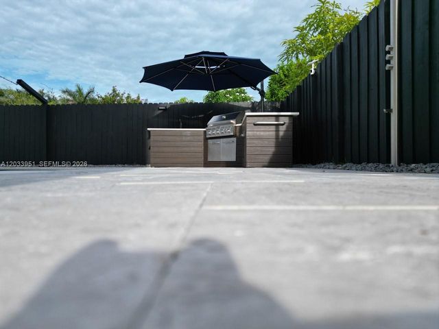 175 NE 26th Ave, Homestead, FL 33033
