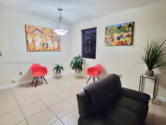 175 NE 26th Ave, Homestead, FL 33033