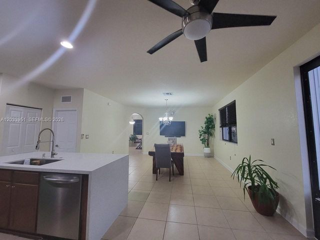 175 NE 26th Ave, Homestead, FL 33033