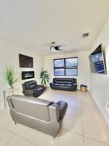 175 NE 26th Ave, Homestead, FL 33033