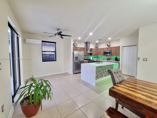 175 NE 26th Ave, Homestead, FL 33033