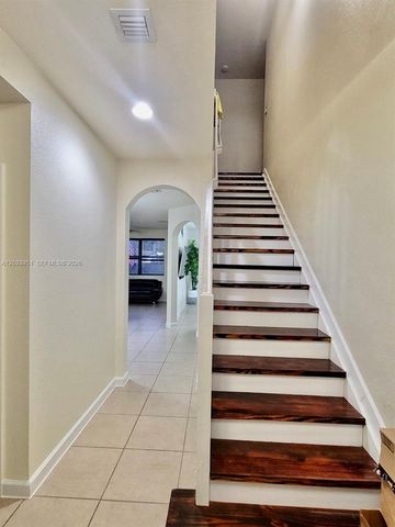 175 NE 26th Ave, Homestead, FL 33033