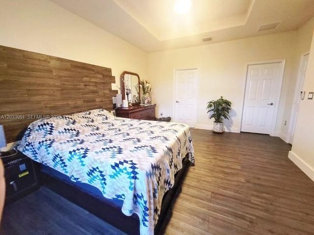 175 NE 26th Ave, Homestead, FL 33033