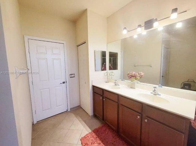 175 NE 26th Ave, Homestead, FL 33033