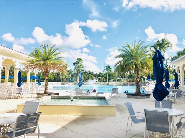 175 NE 26th Ave, Homestead, FL 33033