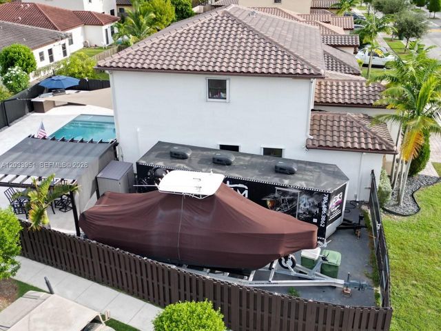 175 NE 26th Ave, Homestead, FL 33033