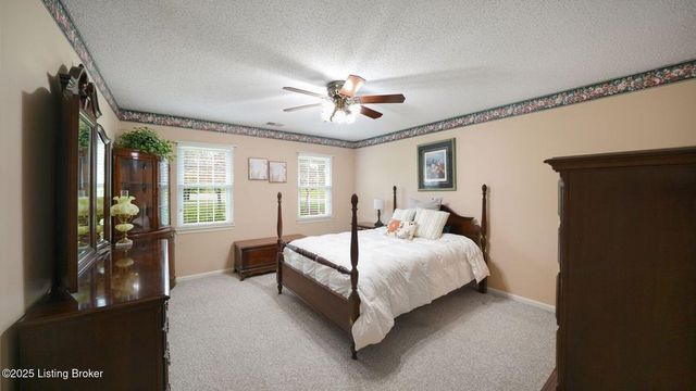 8001 Butler National Ct, Louisville, KY 40291