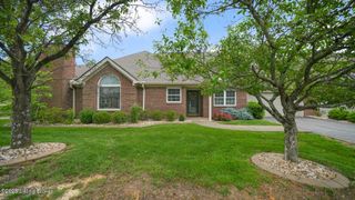 8001 Butler National Ct, Louisville, KY 40291