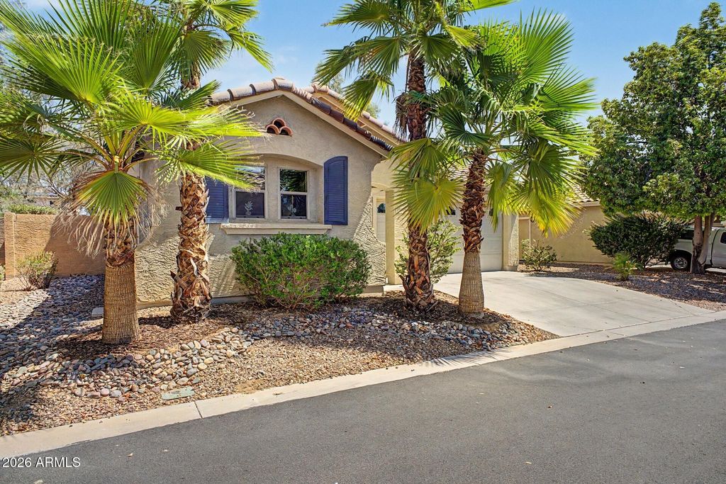 16928 W RIMROCK Street, Surprise, AZ 85388 — photo 2