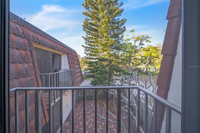 2605 10TH COURT, Palm Harbor, FL 34684