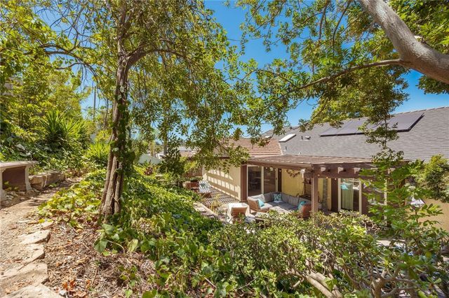 1708 Beechwood, Fullerton, CA 92835