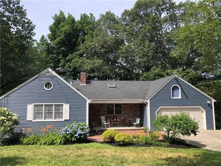 2 Marywood Lane, Cumberland, RI 02864