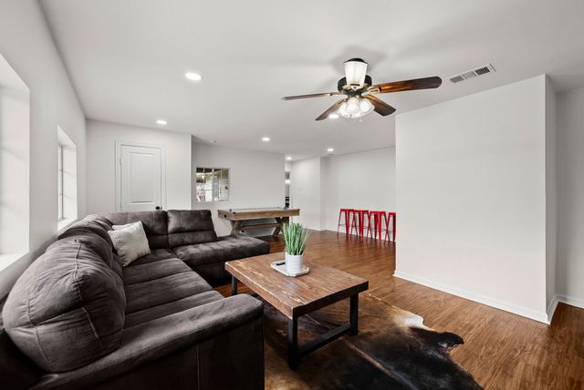 8074 Dove Cove, Frisco, TX 75034