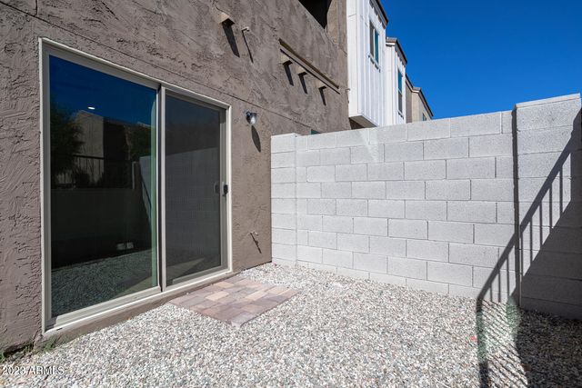 2169 W Harmont Drive, Phoenix, AZ 85021