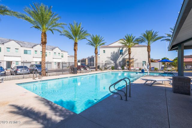 2169 W Harmont Drive, Phoenix, AZ 85021
