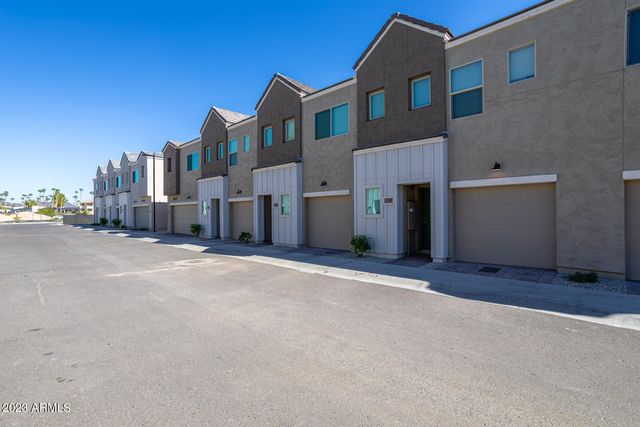 2169 W Harmont Drive, Phoenix, AZ 85021